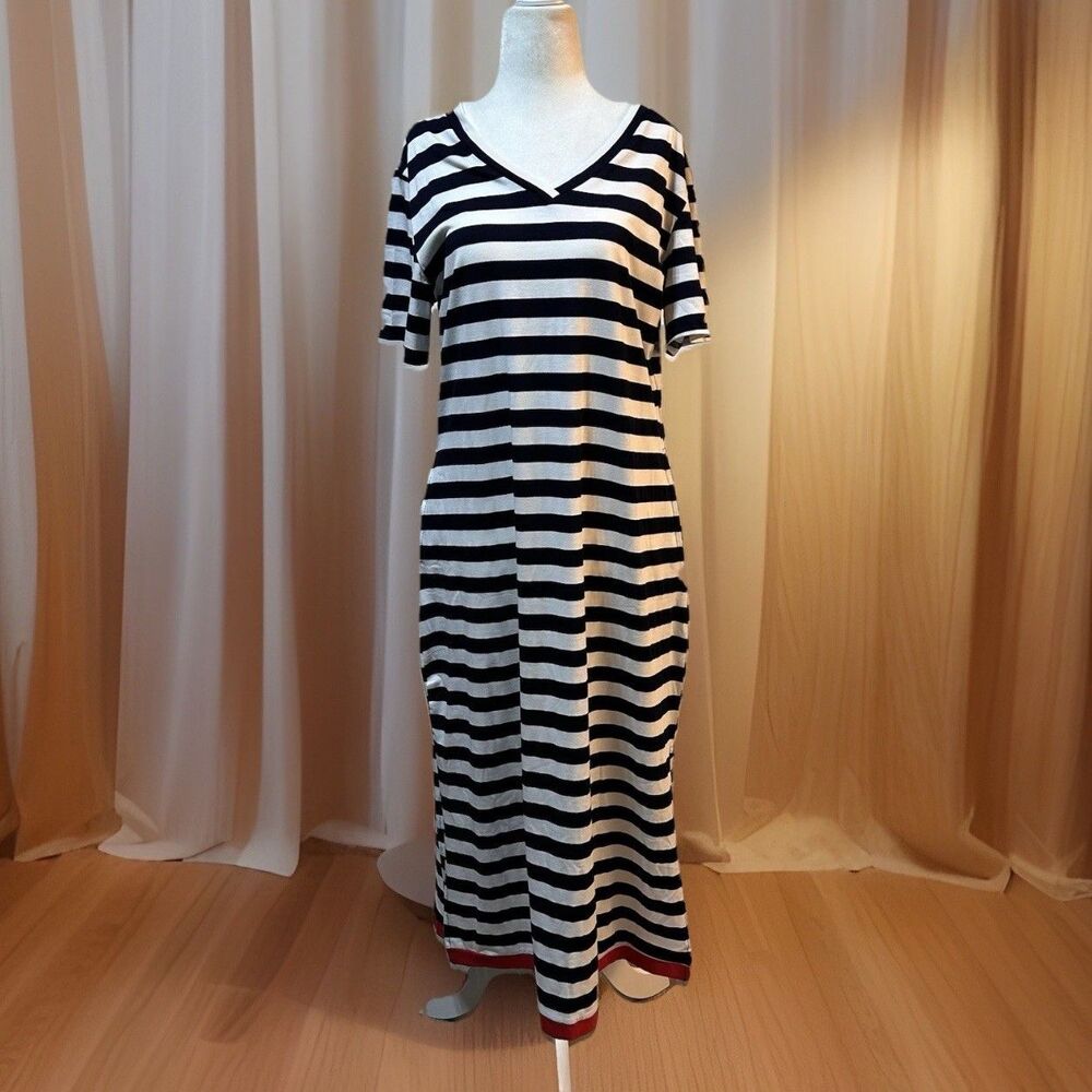 Dokotoo Women's Crew Neck Dress Preppy Casual Navy White stripe Size M NWT